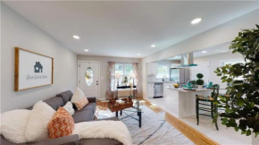 Entire Atlanta Home Near Downtown, Airport, & Golf